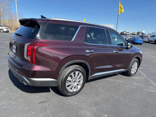 Burgundy 2025 Hyundai PALISADE SEL