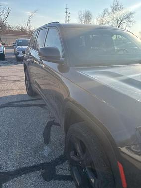 2023 Jeep Grand Cherokee Altitude