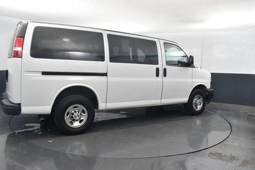 2023 Chevrolet Express 3500 LS