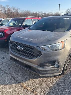2023 Ford Edge ST Line