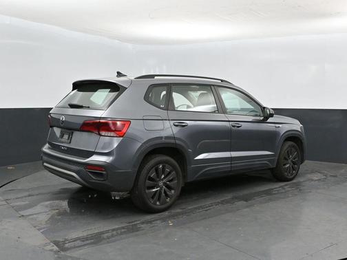 2022 Volkswagen Taos 1.5T S
