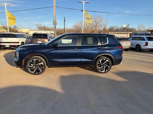 2024 Mitsubishi Outlander 