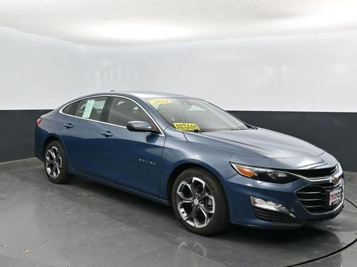 Lakeshore Blue Metallic 2024 Chevrolet Malibu LT