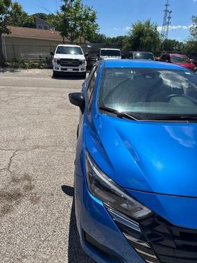 Electric Blue Metallic 2024 Nissan Versa 1.6 SR