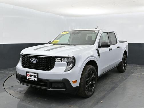 Space White Metallic 2026 Ford Maverick XLT