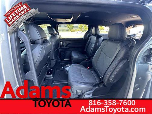 2025 Toyota Sienna Limited 7-Passenger
