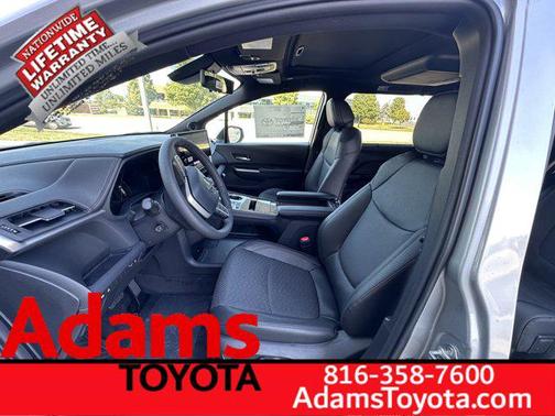 2025 Toyota Sienna Limited 7-Passenger