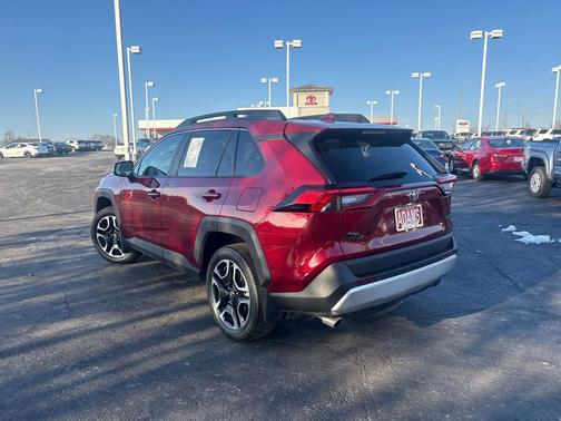 2019 Toyota RAV4 Adventure