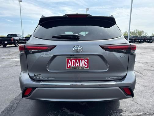 Heavy Metal 2026 Toyota Highlander Hybrid Platinum