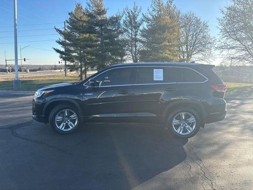 2019 Toyota Highlander Hybrid Limited