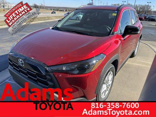 2026 Toyota Corolla Cross LE