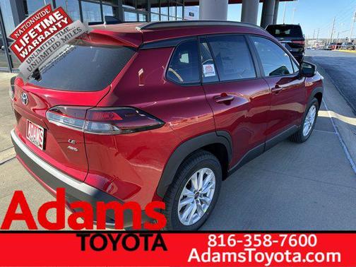 2026 Toyota Corolla Cross LE