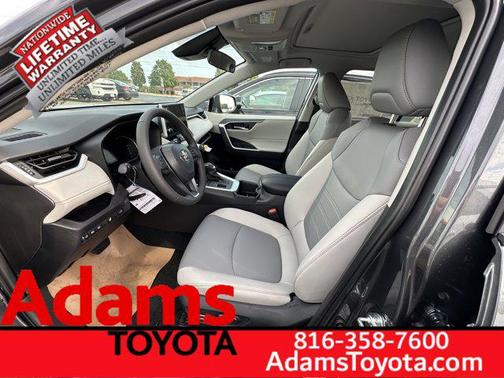 2025 Toyota RAV4 XLE Premium