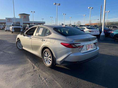 2026 Toyota Camry LE