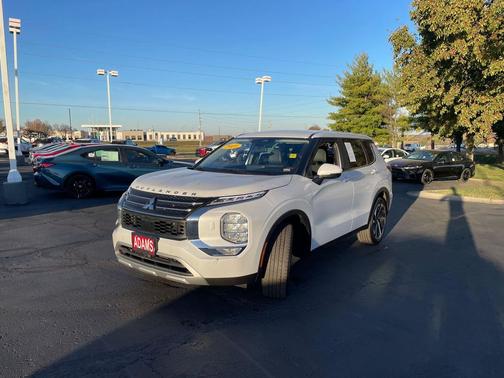 2023 Mitsubishi Outlander SE 2.5 S-AWC