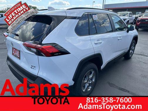 2025 Toyota RAV4 Hybrid XLE