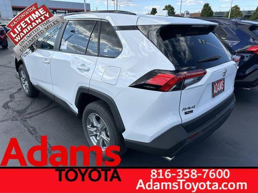 2025 Toyota RAV4 Hybrid XLE