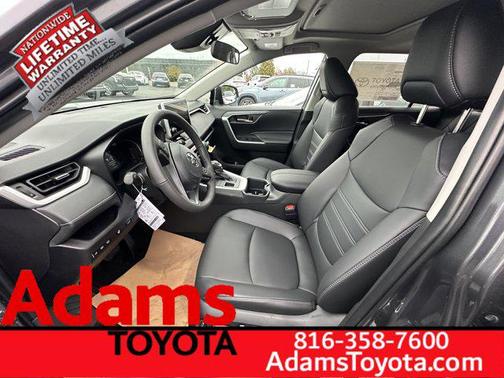2025 Toyota RAV4 XLE Premium