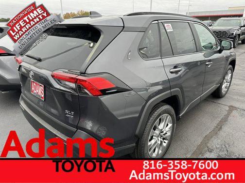 2025 Toyota RAV4 XLE Premium