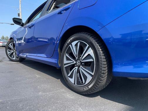 2017 Honda Civic EX-L
