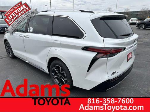 2026 Toyota Sienna Platinum