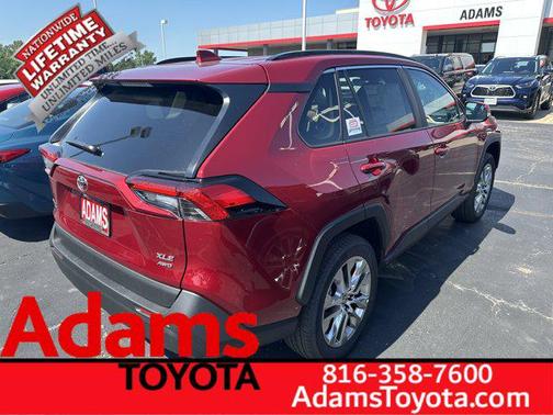 2025 Toyota RAV4 XLE Premium