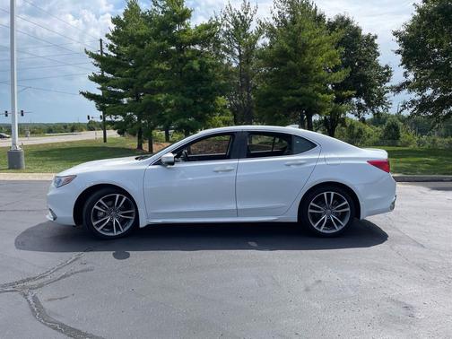 2019 Acura TLX Technology