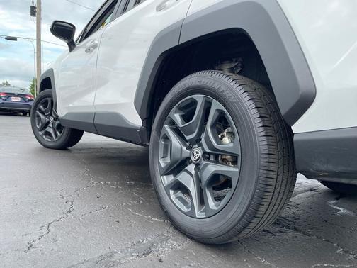 2024 Toyota RAV4 Adventure