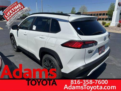 Wind Chill Pearl 2026 Toyota Corolla Cross XLE