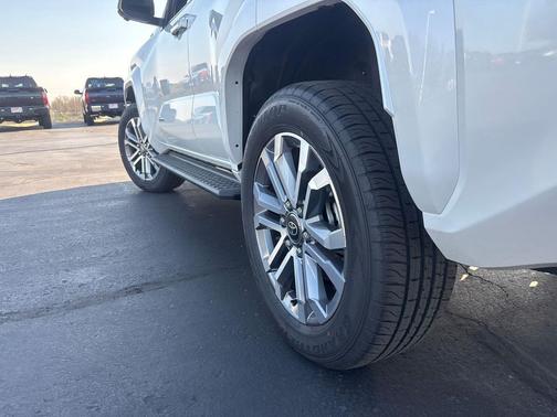 Wind Chill Pearl 2026 Toyota 4Runner Limited