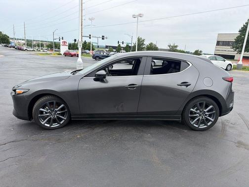 Machine Gray Metallic 2024 Mazda Mazda3 FWD w/Preferred Package