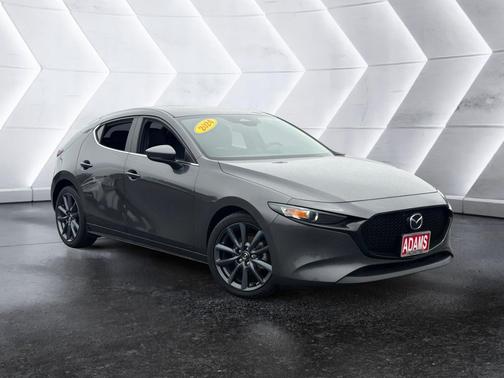 Machine Gray Metallic 2024 Mazda Mazda3 FWD w/Preferred Package