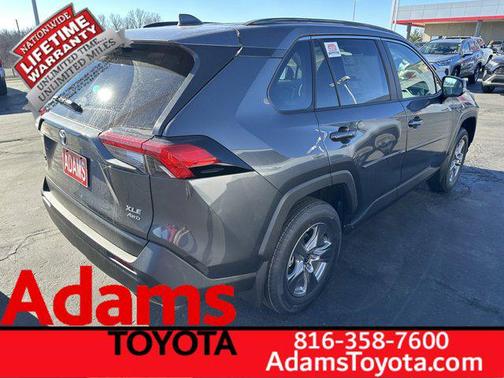 2025 Toyota RAV4 XLE