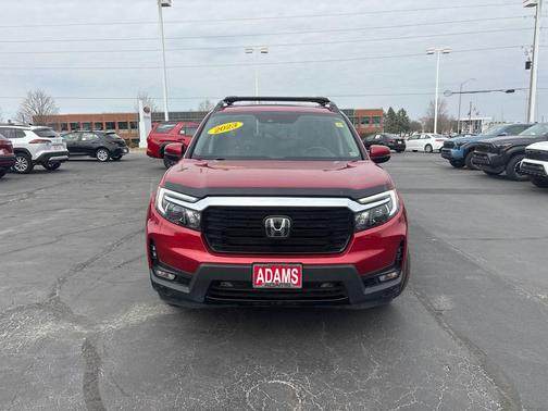 Radiant Red Metallic II 2023 Honda Ridgeline RTL-E