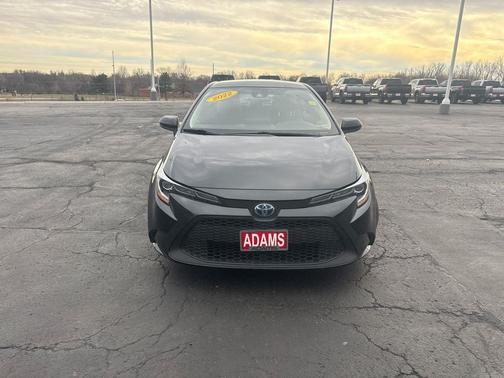 2022 Toyota Corolla Hybrid LE
