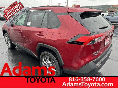 2025 Toyota RAV4 XLE Premium