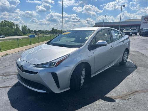2022 Toyota Prius LE