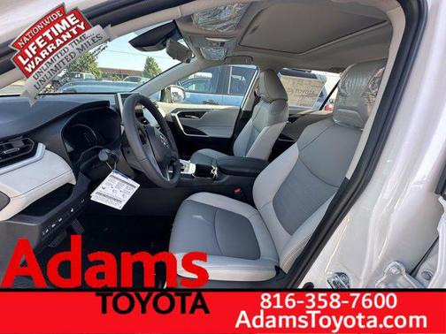 2025 Toyota RAV4 XLE Premium