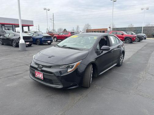 BLACK 2023 Toyota Corolla LE
