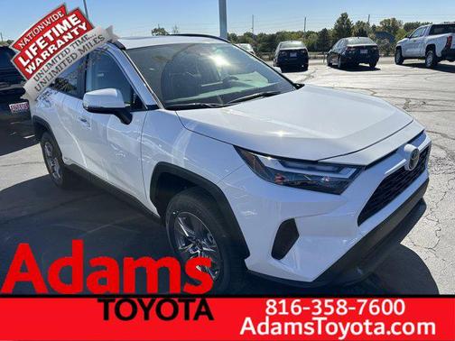 2025 Toyota RAV4 Hybrid XLE