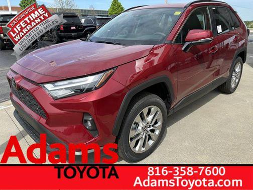 2025 Toyota RAV4 XLE Premium