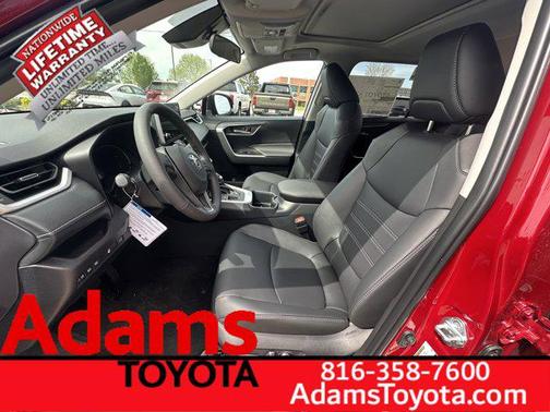 2025 Toyota RAV4 XLE Premium
