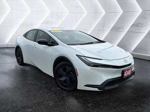 2023 Toyota Prius LE