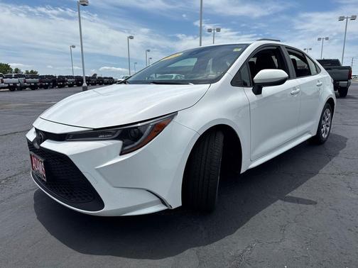 White 2022 Toyota Corolla LE
