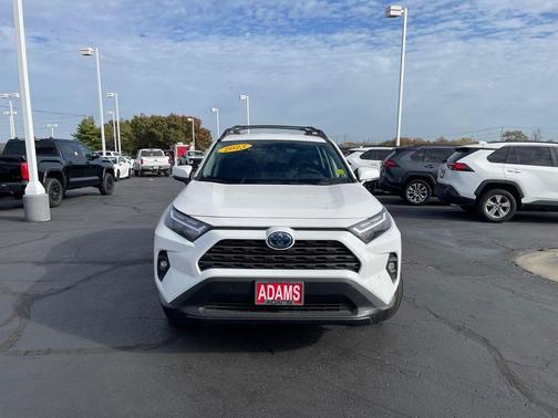 2023 Toyota RAV4 Hybrid Woodland Edition