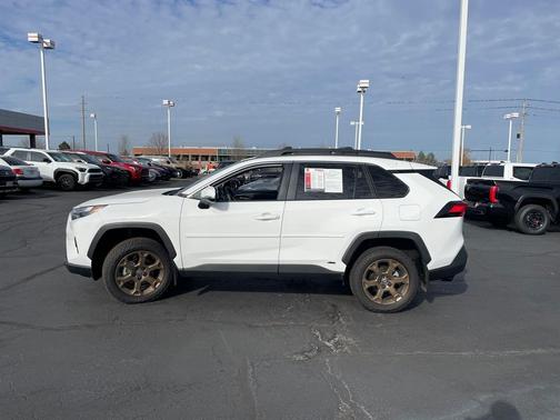 2023 Toyota RAV4 Hybrid Woodland Edition