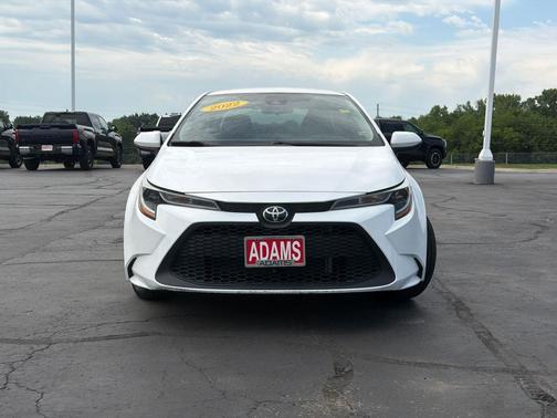 White 2022 Toyota Corolla LE