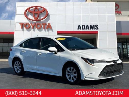 White 2022 Toyota Corolla LE