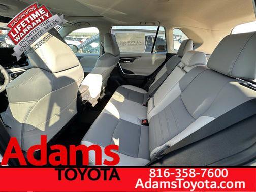 2025 Toyota RAV4 XLE Premium