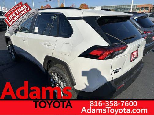 2025 Toyota RAV4 XLE Premium